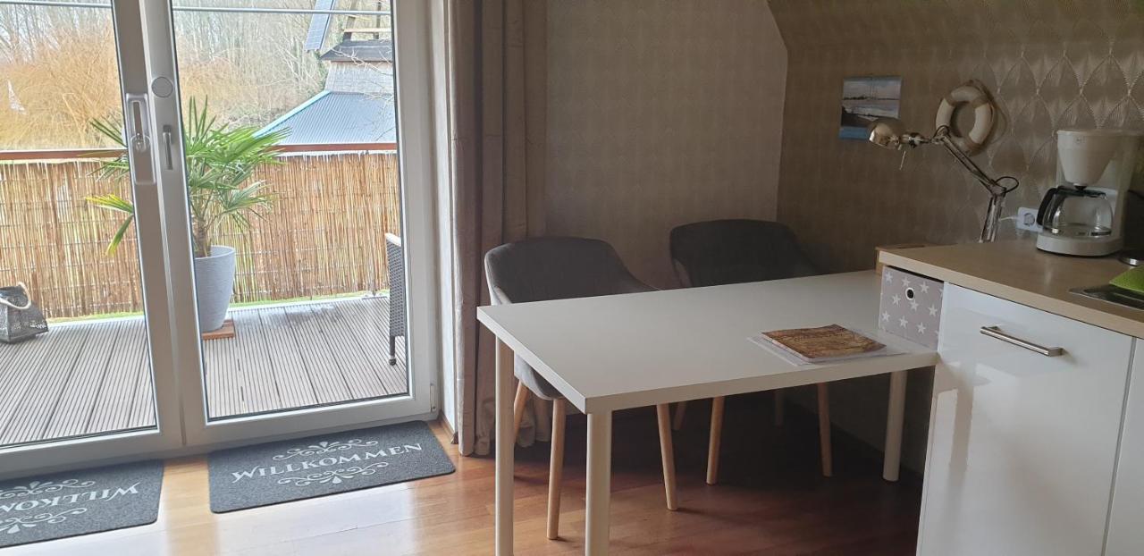 Ferienwohnung Weser-Koje Elsfleth Exterior foto